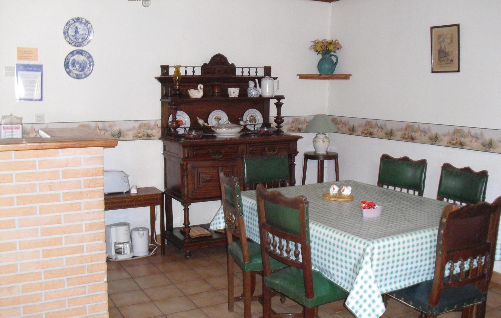 3 Bedroom Beautiful Home In Hames Boucres Εξωτερικό φωτογραφία